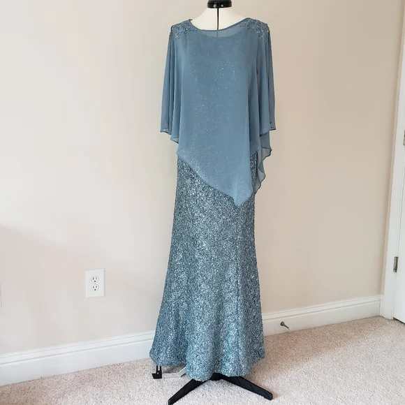 Camille LA VIE Formal Evening Gown 2 Piece Light Blue Sequin - Picture 1 of 16